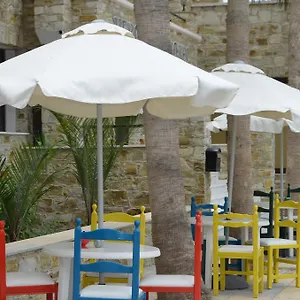 https://vergi-hotel.larnacahotels.org